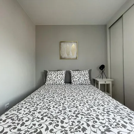 Rose House By Atlantic * Machico (Madeira)