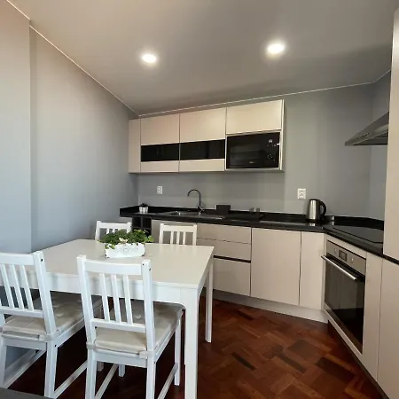 Rose House By Atlantic Apartment *