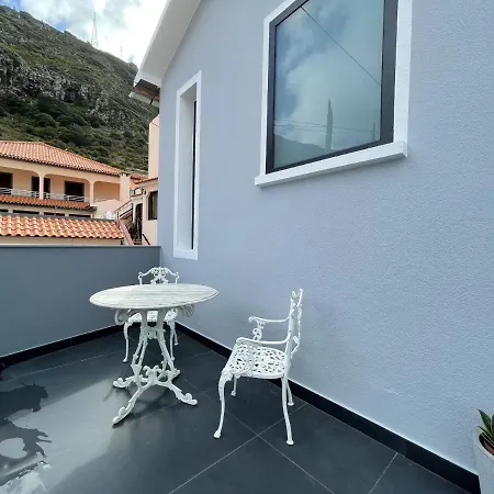 Rose House By Atlantic *