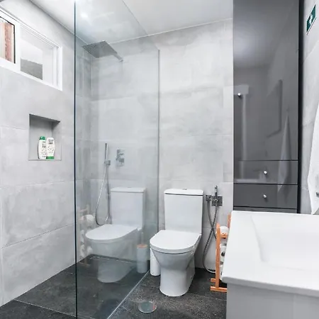 Апартаменты Rose House By Atlantic Машику