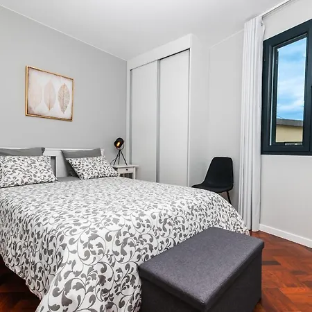 Rose House By Atlantic Apartament *