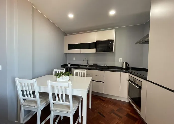 Rose House By Atlantic Apartament *